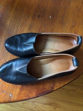 Spring Step Black Slip-On Leather Loafers